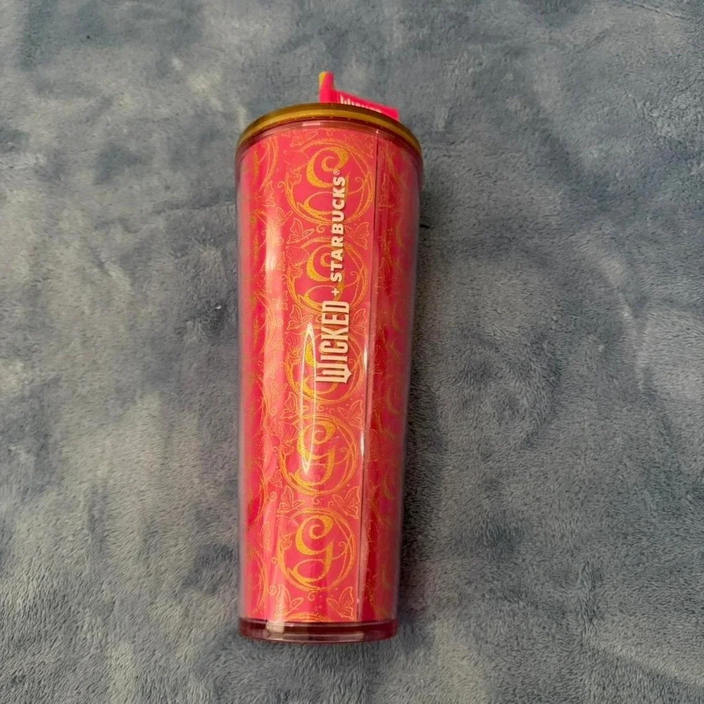 Wicked x Starbucks‎ red tumbler new